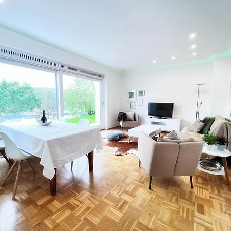 4-sterne Waldblick Apartment *